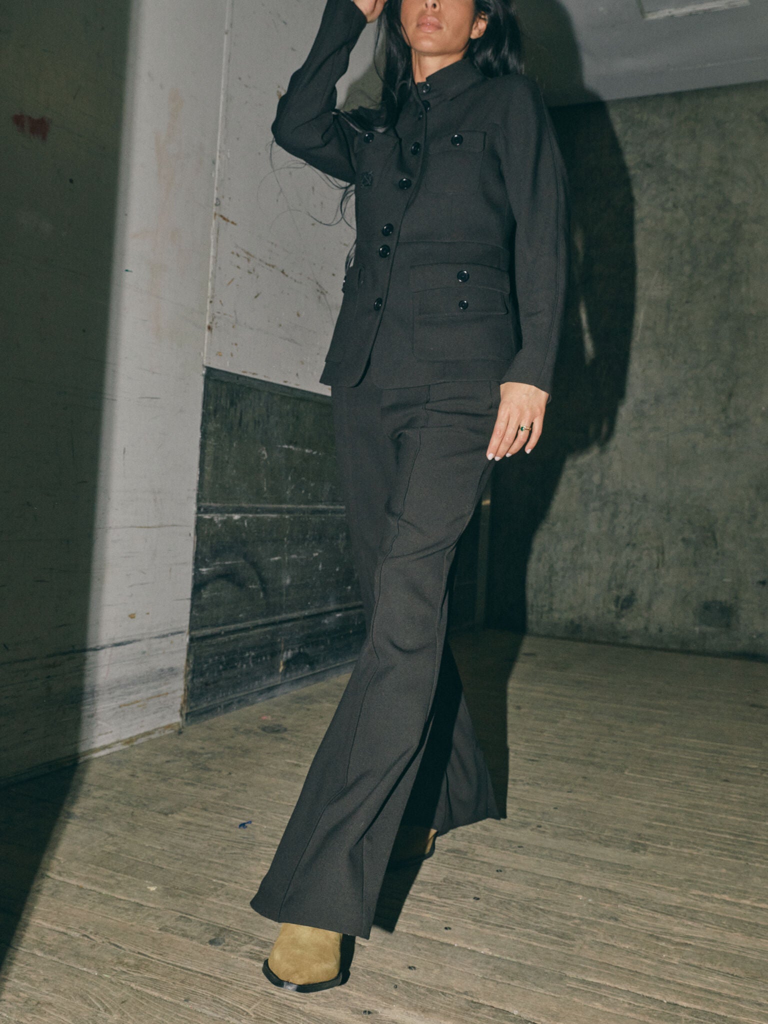 Modelshot / Black / Detail